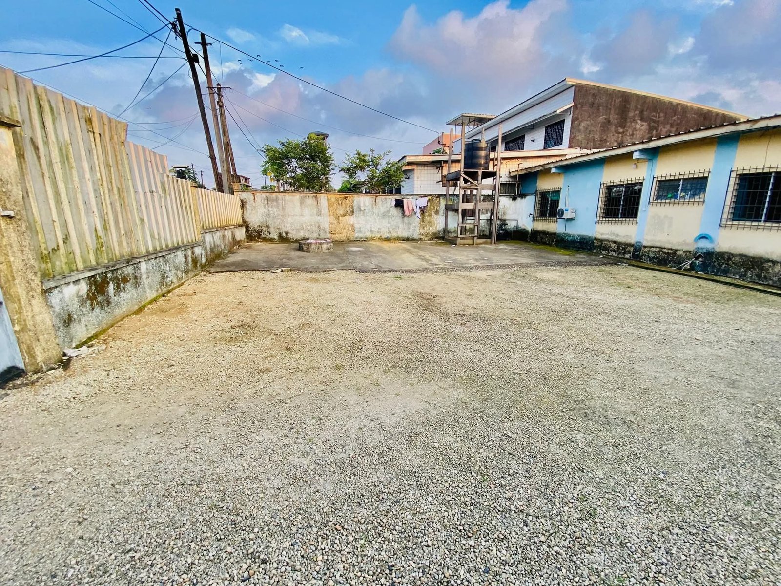 Maison si à vendre à Cité de palmiers